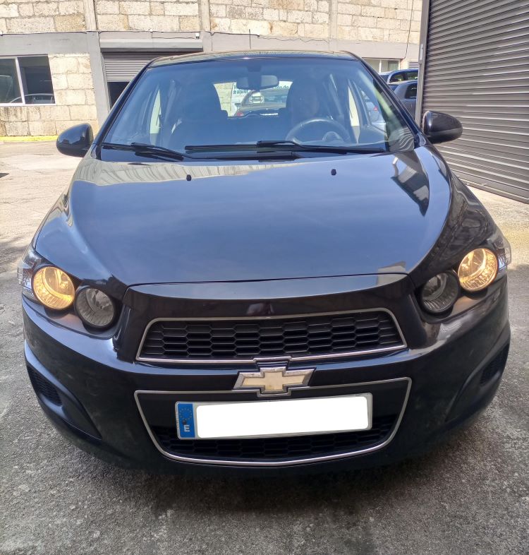 ¡CHEVROLET AVEO 1.3 LT 5P: POTENCIA, ESTILO Y CONFORT EN UN SOLO PAQUETE!