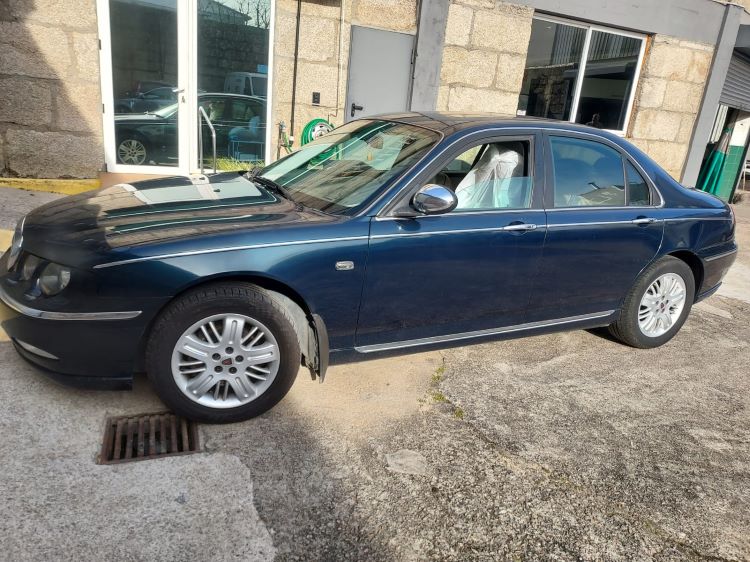 ¡EXPERIENCIA CLÁSICA! ROVER 75 CLASSIC: ¡IMPACTA CON ESTILO!