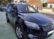 ¡En Venta! TOYOTA RAV4 en excelente estado. 