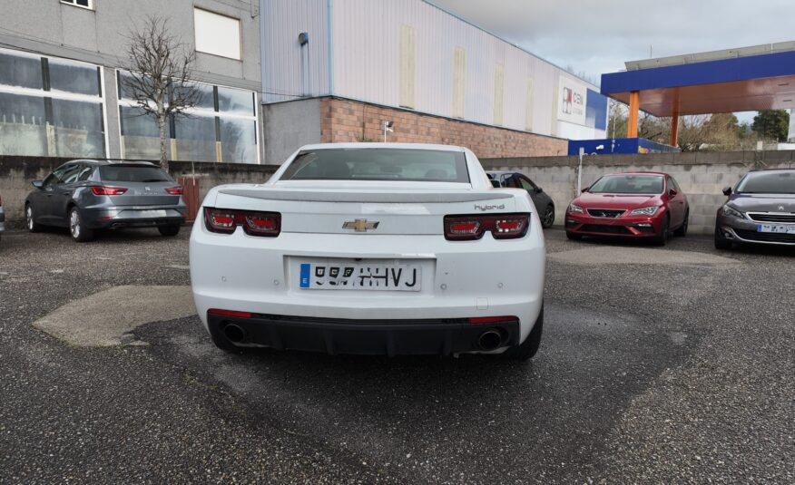 CAMARO V8 MANUAL CON PEGATINA ECO