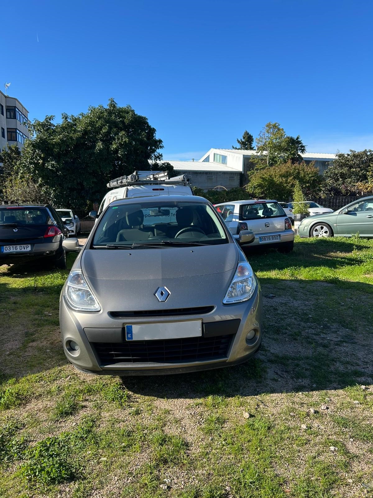 Renault Clio 1.2 – Año 2009 – Bajo consumo, pocos kilómetros y perfecto para ciudad
