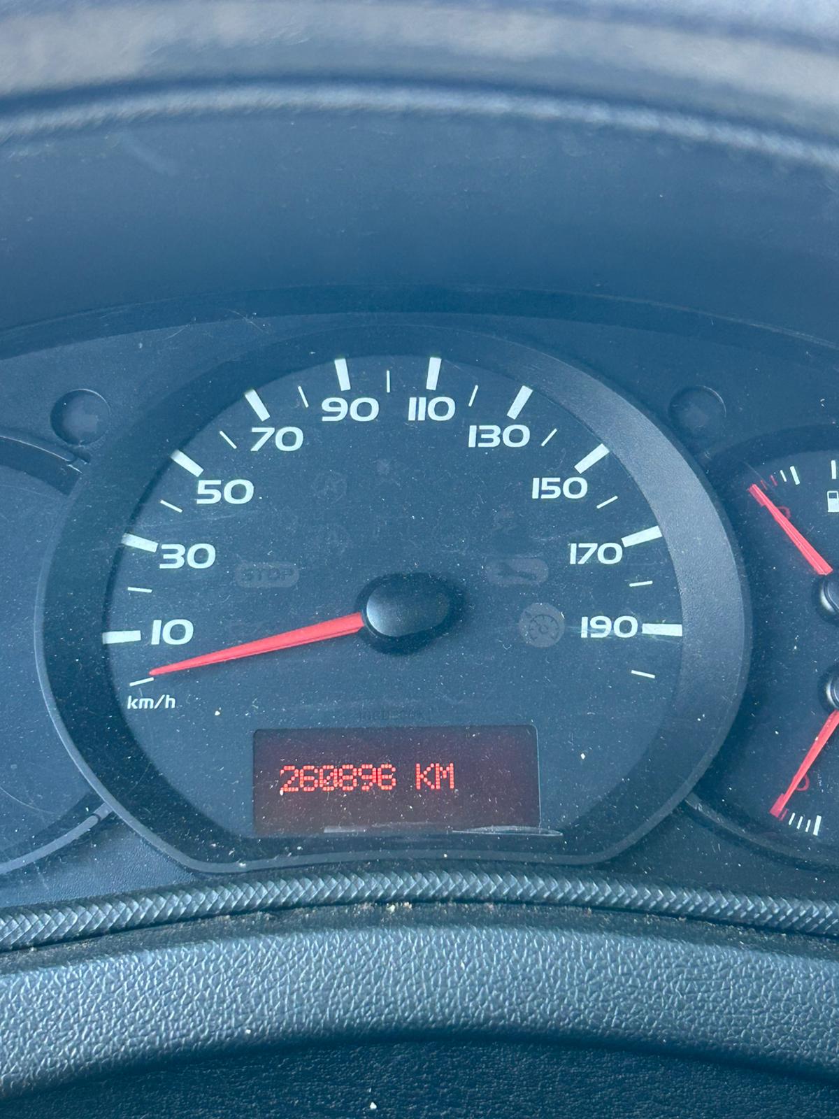 Renault Master 2.3 dCi – Año 2018 – Perfecta para trabajo profesional