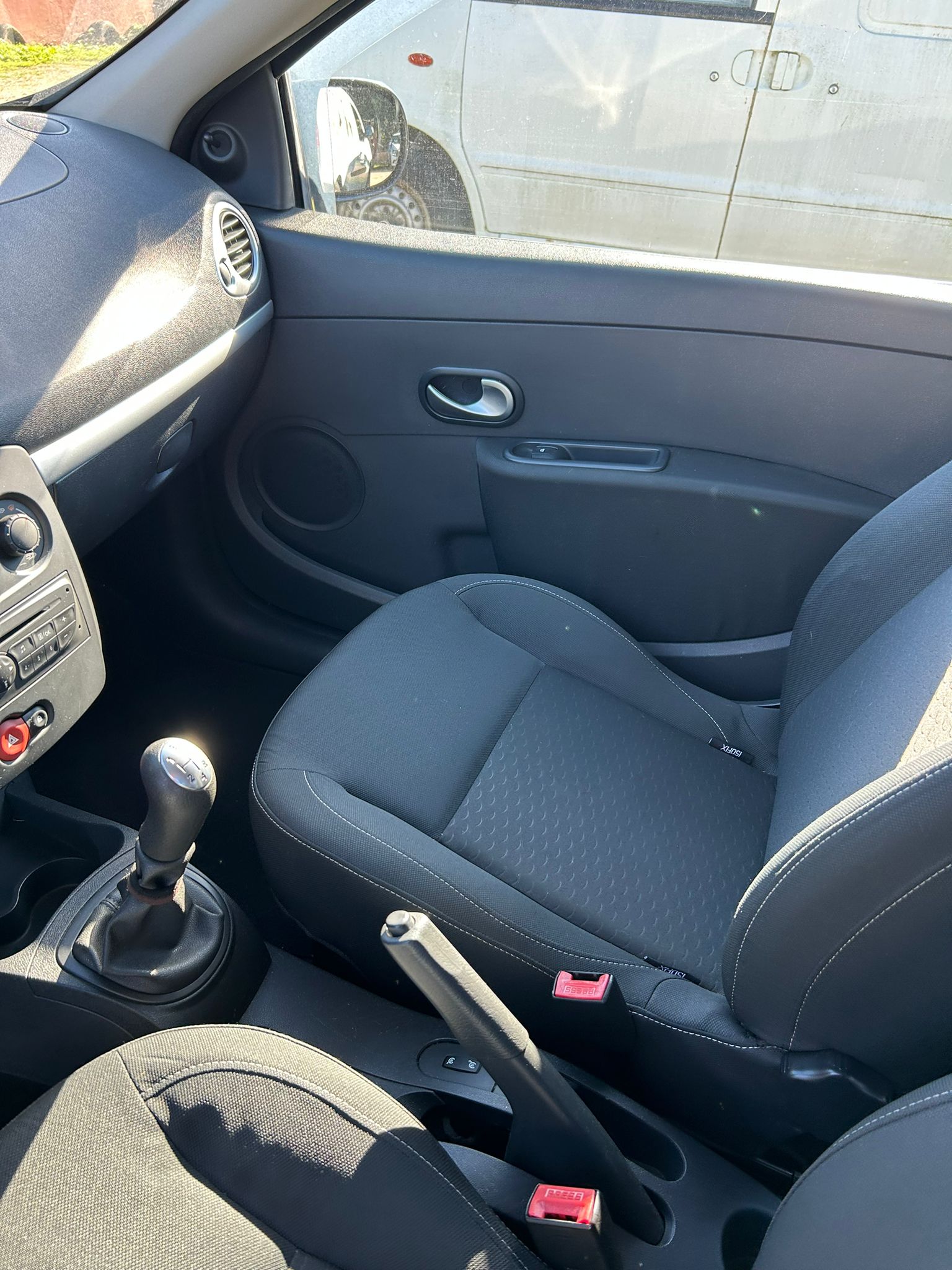 Renault Clio 1.2 – Año 2009 – Bajo consumo, pocos kilómetros y perfecto para ciudad